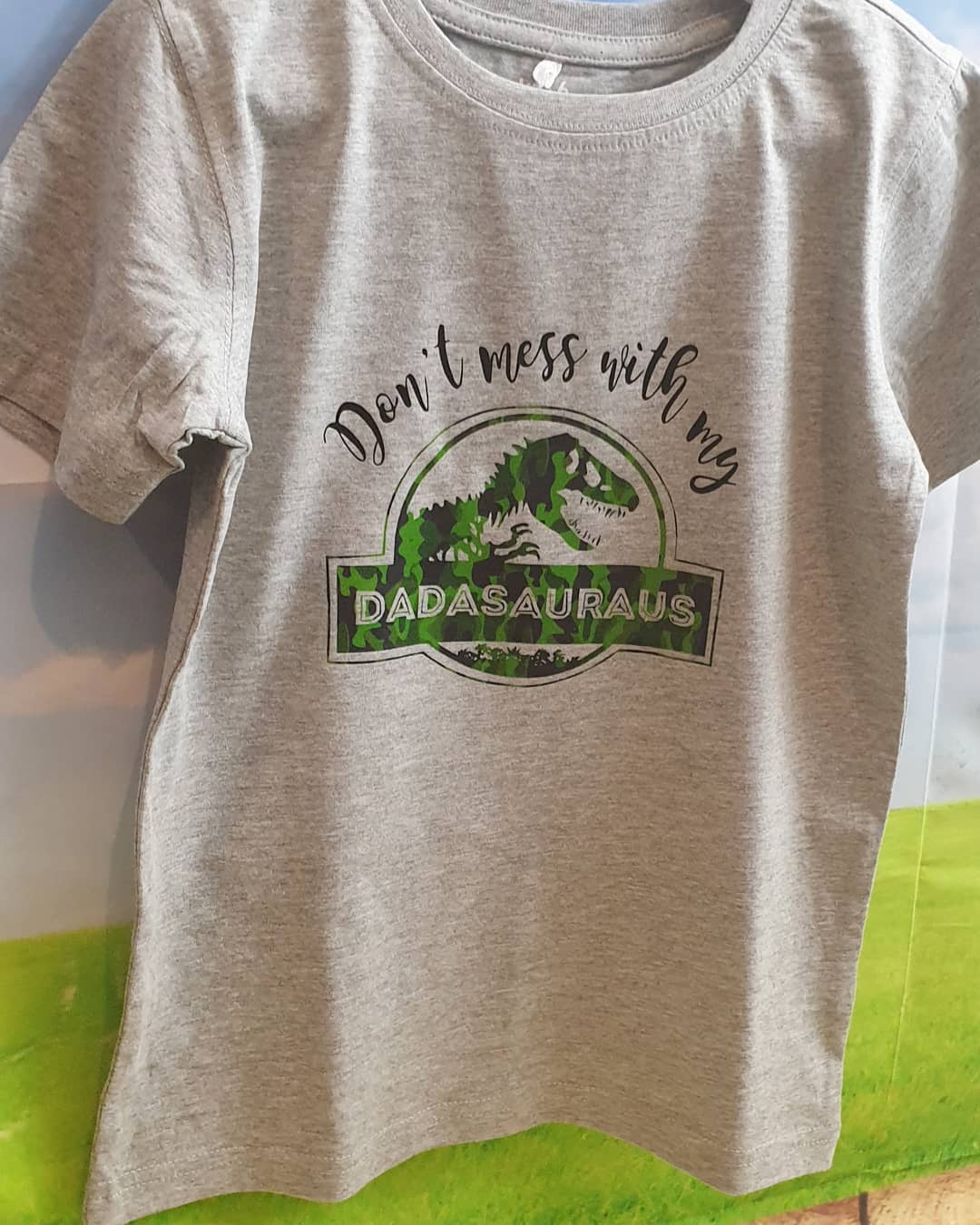 Tshirt - 'daddasauraus'