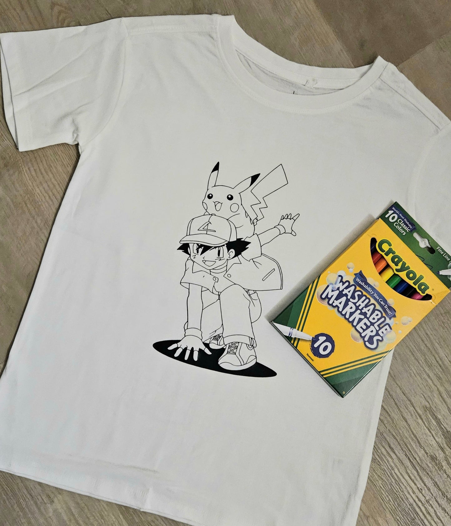 Kids Tshirt - 'colouring in'