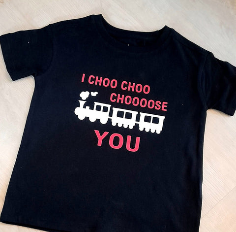 Valentine's Day Tshirt - 'I choo choo choose you'