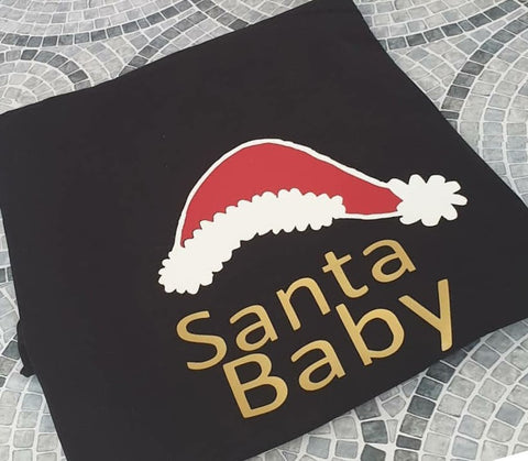 Pregnancy Tshirt - 'santa baby'